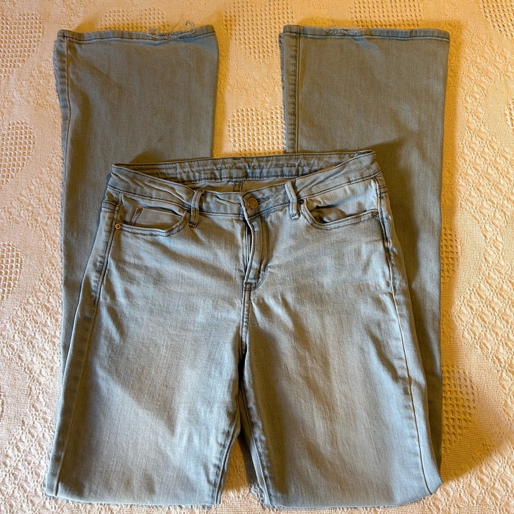 Jeans - Picture 7 of 15